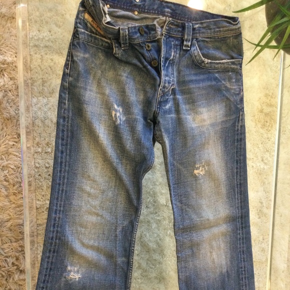 Diesel Industry ItalyDistressed Jeans28